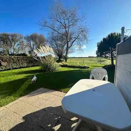 Douillet 4 Personnes -proche Apartament