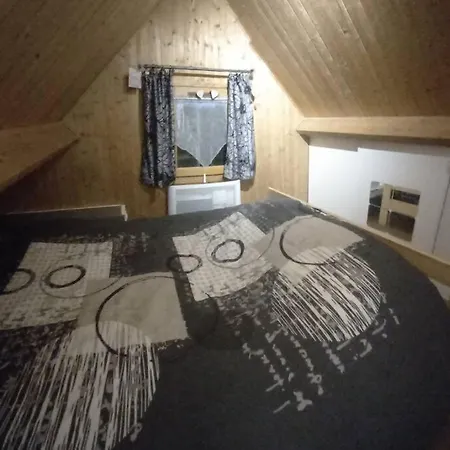 Douillet 4 Personnes -proche * Merville-Franceville-Plage